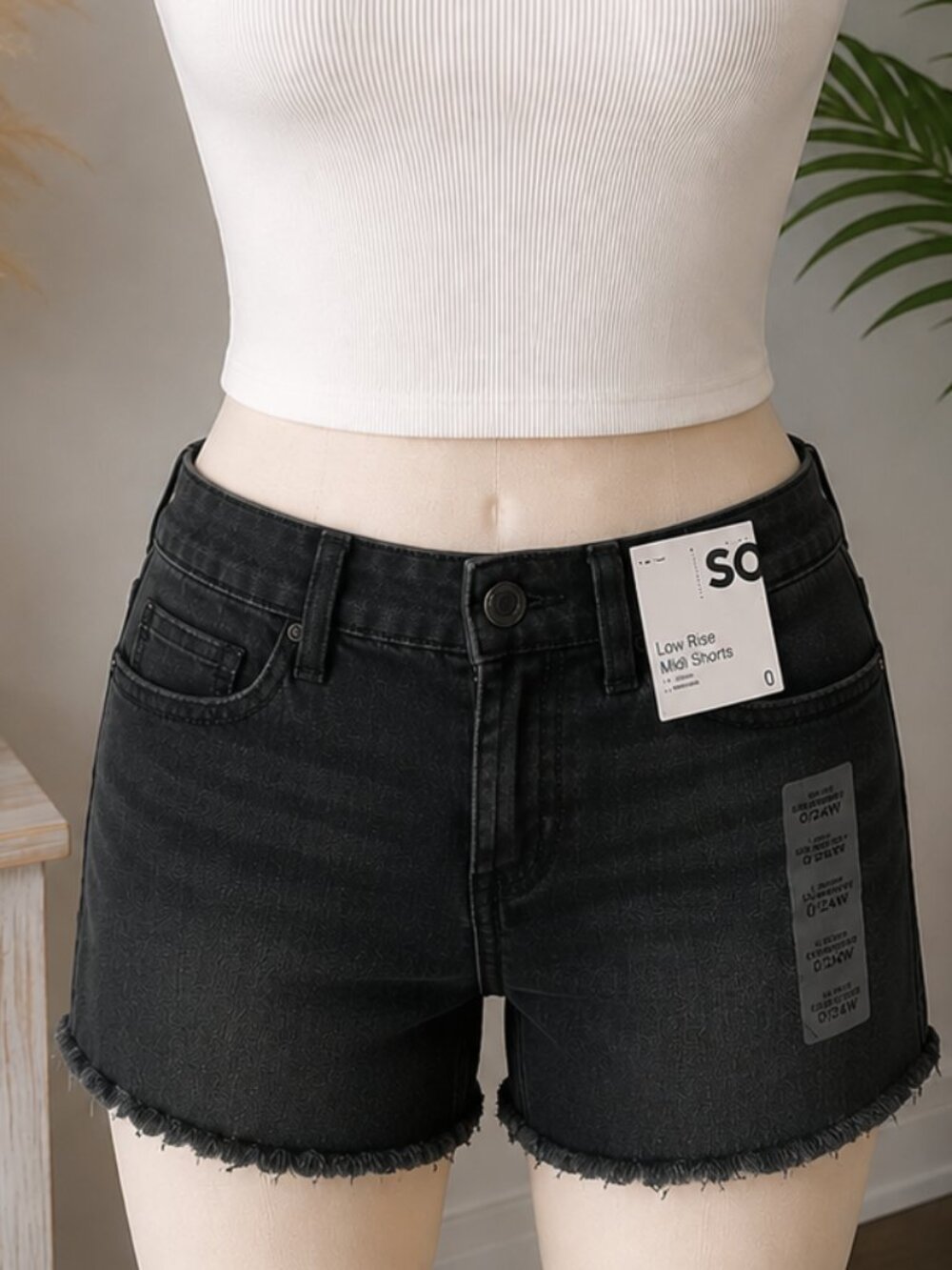 SO Black Low-Rise Frayed Hem Denim Shorts